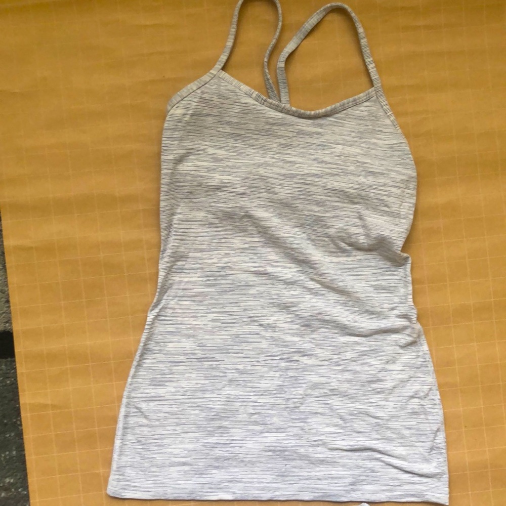 Lululemon sports bar